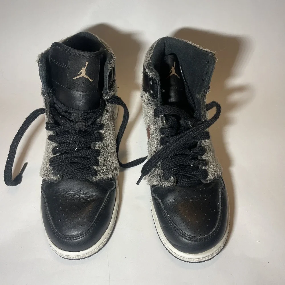 Jordan Air Jordan 1 High Top Black Gray Bronze Basketball Shoes J72146-052  7Y